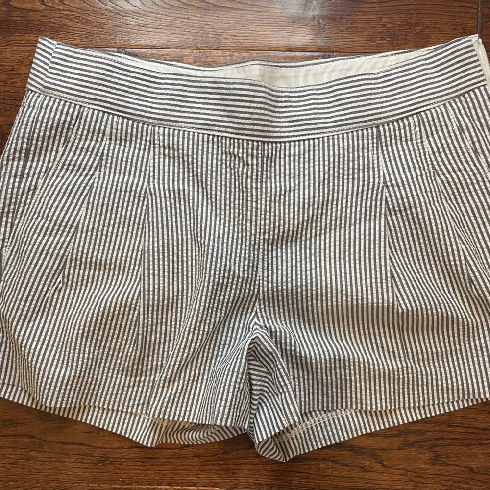 J-Crew Grey and White Stripped Short with side zip up
